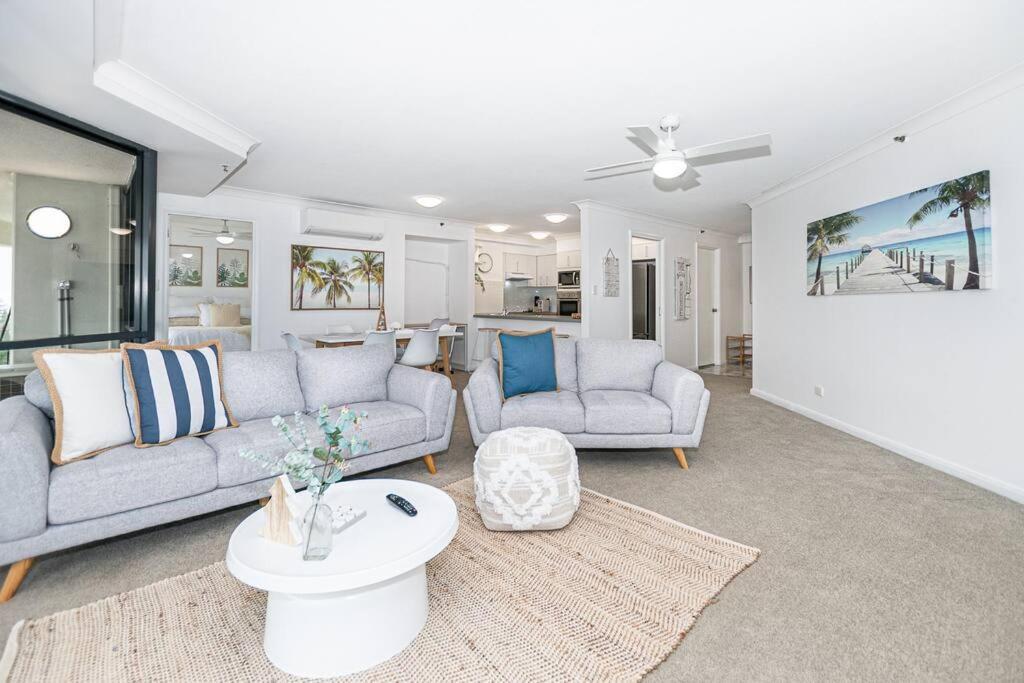 Broadbeach Victoria Square Gold Coast Extérieur photo